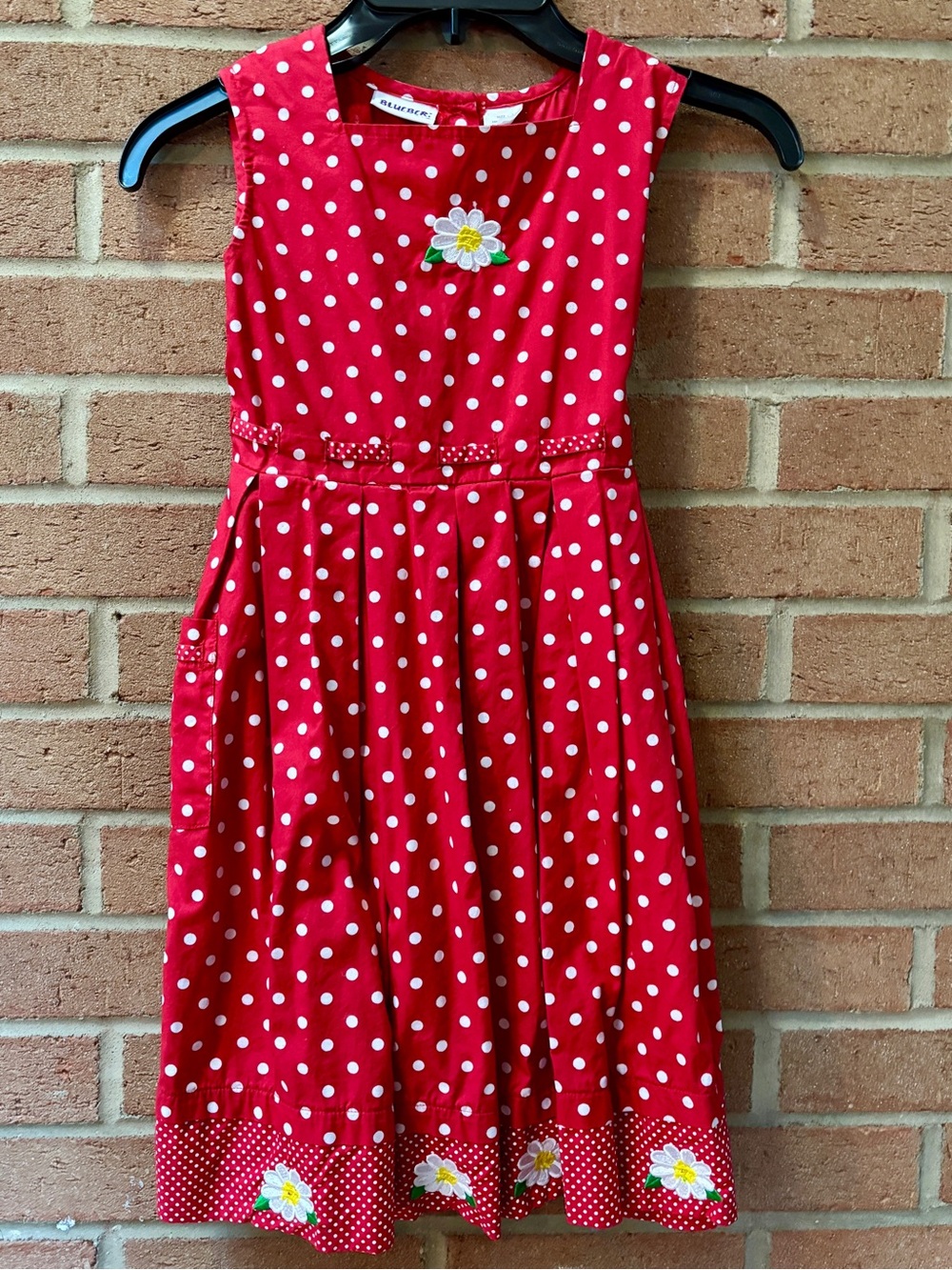 Blueberi Boulevard Red Polka Dot Daisy-Appliqué Girls Dress Like New